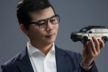 极石昌敬：热忱入局，冷静掌舵