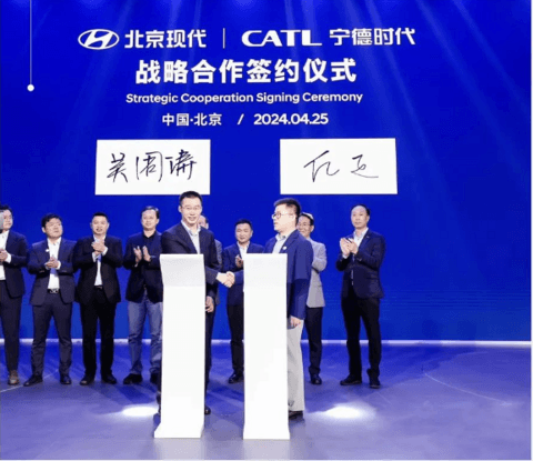 4月重磅合资合作一览:佛瑞亚与奇瑞汽车成立合资公司,小鹏与大众正式签订EEA架构合作协议