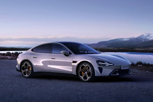 4月小米SU7交付7058台 累计锁单突破8.8万台