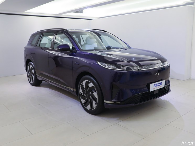 東風(fēng)乘用車 eπ008 2024款 增程 基本型