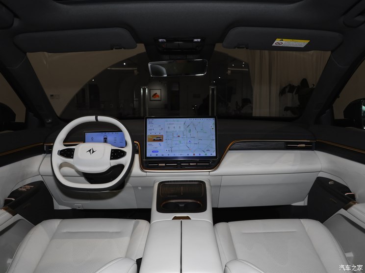 東風(fēng)乘用車 eπ008 2024款 增程 基本型