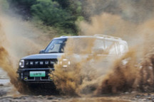 致敬路虎和Jeep,追问越野的中国答卷