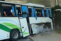 突发！南通一学生大巴与渣土车相撞