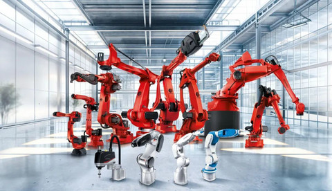 柯马推出新型机器人和智能解决方案