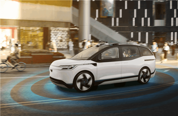 20.46萬！百度第六代無人車頤馳06交付：車內(nèi)可取消方向盤