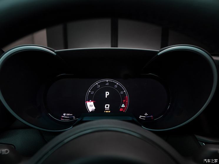 阿爾法?羅密歐 Giulia朱麗葉 2024款 Quadrifoglio Super Sport
