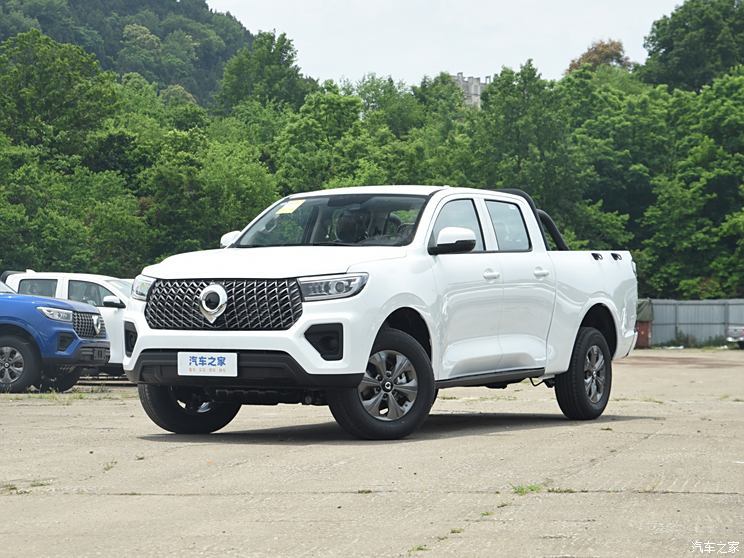 長(zhǎng)城汽車(chē) 炮 2024款 2.4T商用版手動(dòng)柴油四驅(qū)精英型