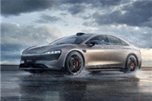 余承东：智界S7真是一款非常好的车 除了喝酒自己天天开