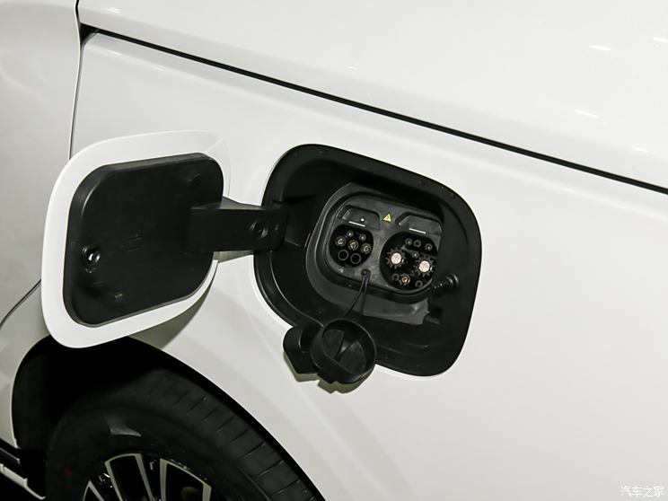 東風(fēng)風(fēng)行 星海V9 2024款 1.5TD 200km 中國結(jié)系列 尊享型