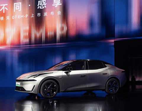 座舱域控整体搭载率破20%,供应商格局要变?