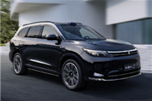 余承东：问界新M7 Max焕新版移动音乐厅 百万豪车都不具备