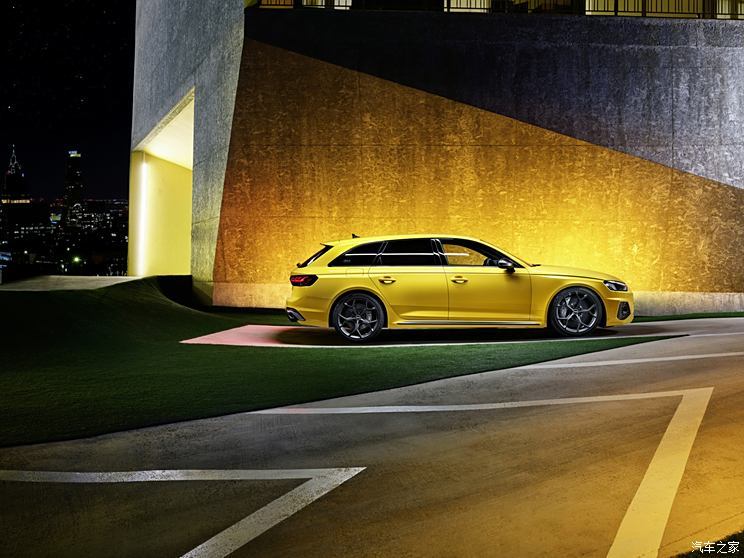 Audi Sport 奧迪RS 4 2024款 RS4 Avant edition 25 years