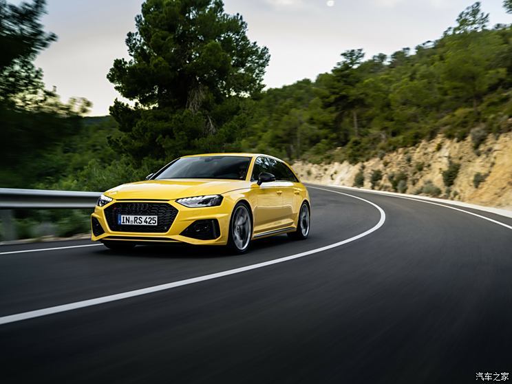 Audi Sport 奧迪RS 4 2024款 RS4 Avant edition 25 years