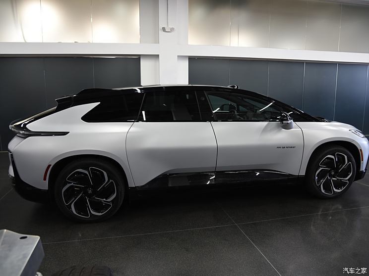Faraday Future FF 91 2023款 2.0 未來主義者版聯(lián)盟版