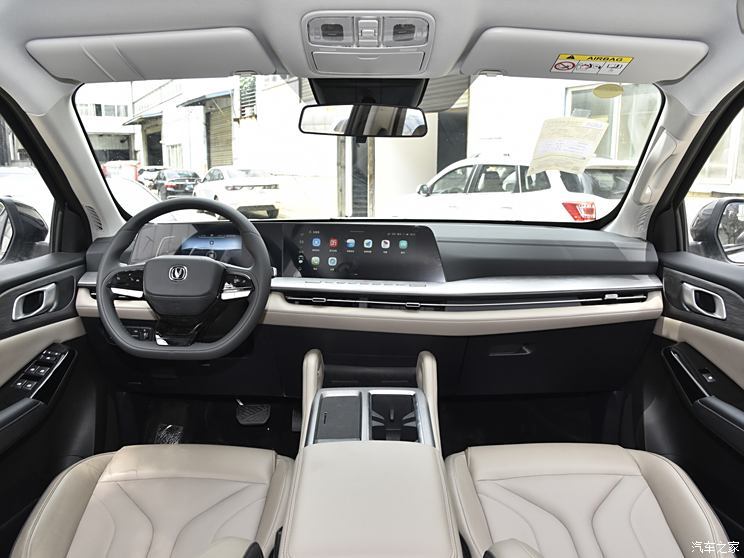 長安汽車 長安獵手 2024款 騎士版  領(lǐng)航型 單電機(jī)標(biāo)箱