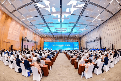 软件定义汽车,通信连接世界 | 2024汽车软件与通信大会开幕