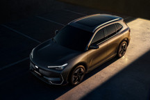 吉利银河E5 Flyme Auto智能座舱首发