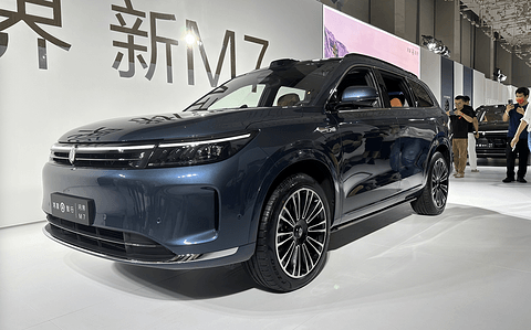 问界新M7 Ultra上市售价28.98万起,享界S9同步开启预售