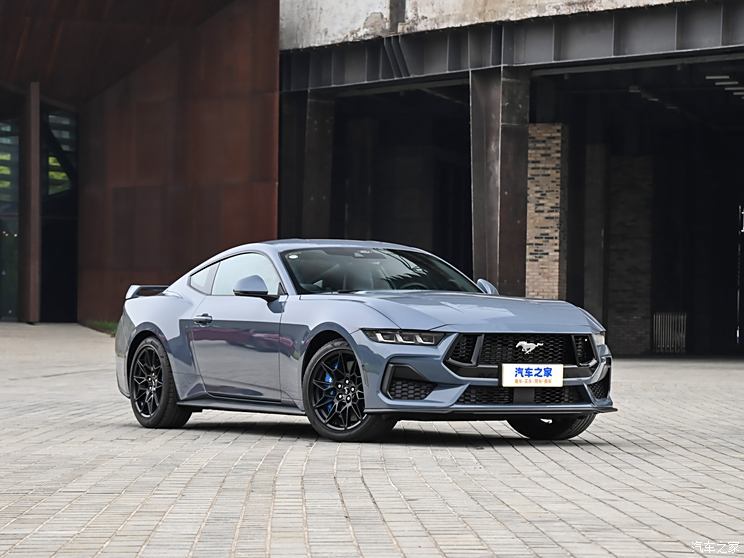 福特(进口) Mustang 2024款 2.3L EcoBoost 硬顶性能版 