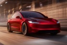 特斯拉新款Model 3高性能版开售:3.1秒加速,33.59万元起