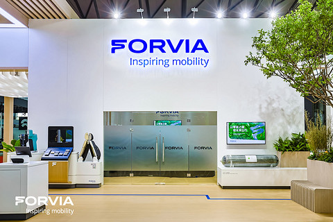 FORVIA佛瑞亚集团亮相2024上海国际低碳智慧出行展览会,加速推进“范围三”减排目标