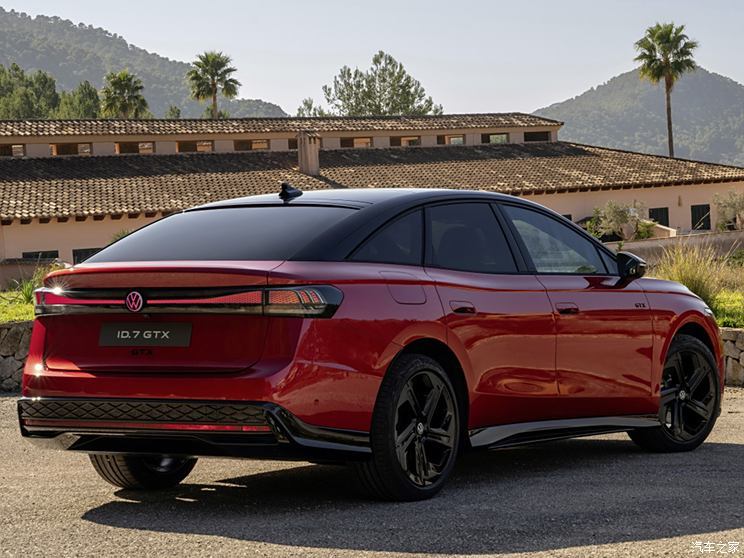 大眾(進(jìn)口) 大眾ID.7(海外) 2024款 GTX