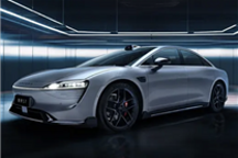 刁钻、极窄车位全都能停！智界S7新增遥控泊车功能