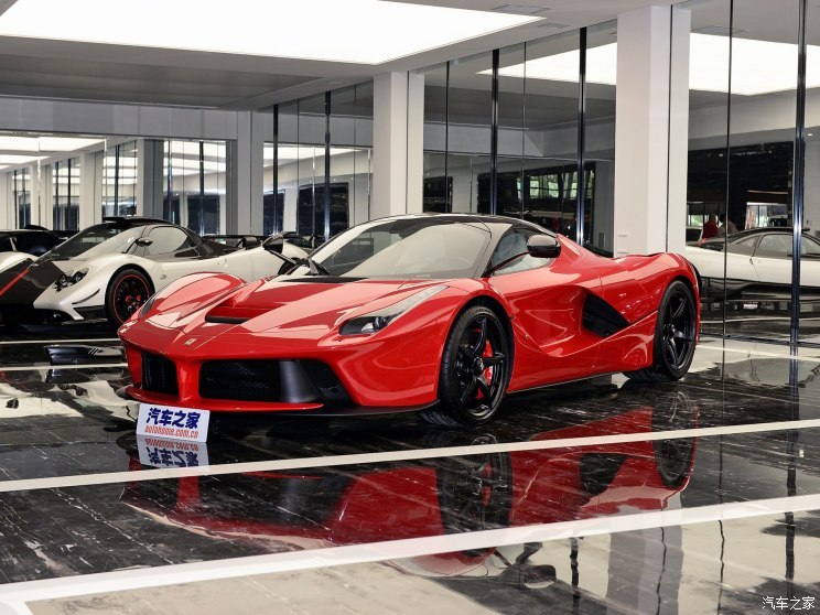 法拉利 LaFerrari 2014款 6.3L 标准版