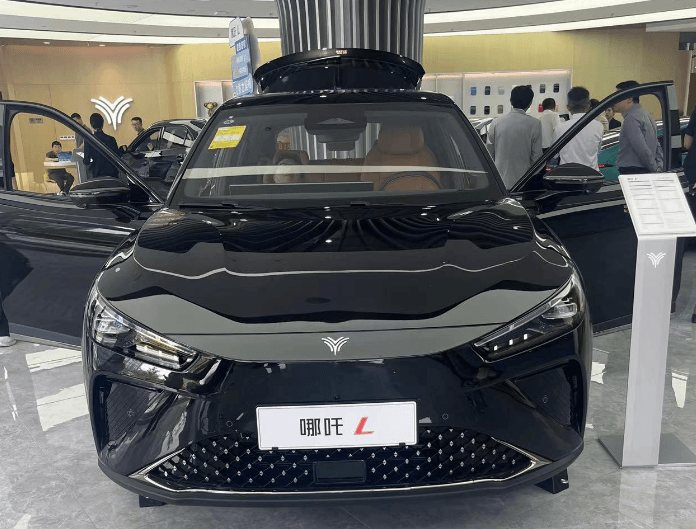 出海這盤(pán)棋怎么下？哪吒汽車找了一個(gè)好幫手