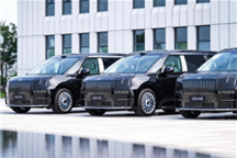 极氪009光辉版订单远超预期！极氪成立光辉事业部