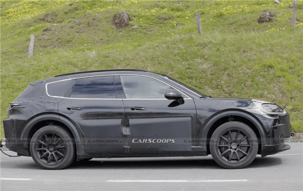 保時(shí)捷卡宴EV諜照曝光：標(biāo)配800V 10分鐘可充255KM