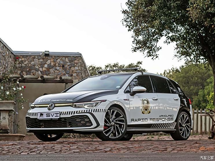 大众(进口) 高尔夫(进口) 2024款 GTI Armored 大众(进口) 高尔夫(进口) 2024款 GTI Armored
