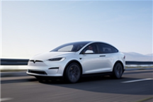 解放双手！特斯拉Model X重获自动开门功能