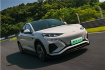 腾势N7无图城市领航实测首发！夜闯城中村 全程无接管