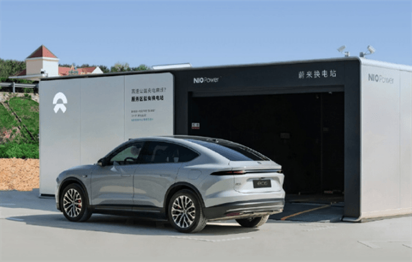 蔚來(lái)秦力洪喊話華為加入換電陣營(yíng)：汽車電池壽命問(wèn)題不好辦