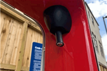 美国电动车推广遇阻：充电桩电缆频繁被盗 只为了一点铜