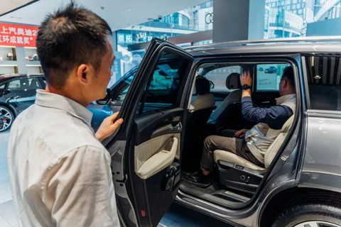 探店|奥迪全球最大的SUV,竞争力在哪?