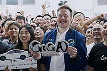 马斯克回应 小鹏汽车CEO亲测特斯拉FSD