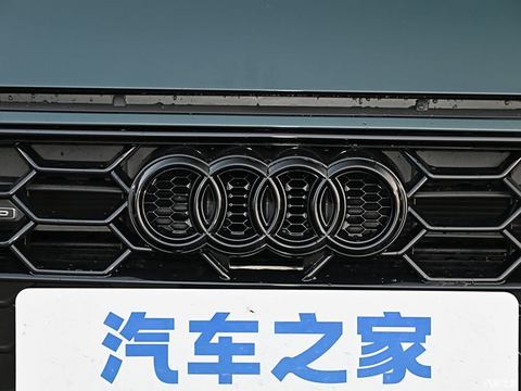 一汽奥迪 奥迪A4L 2024款 40 TFSI quattro RS套件燃速型
