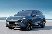 定位家用大空间SUV 五菱星光S内饰官图发布