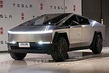 又出事了？特斯拉召回超万台Cybertruck