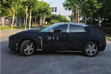 小米汽车首款SUV谍照曝光：雷布斯又要对法拉利下手了