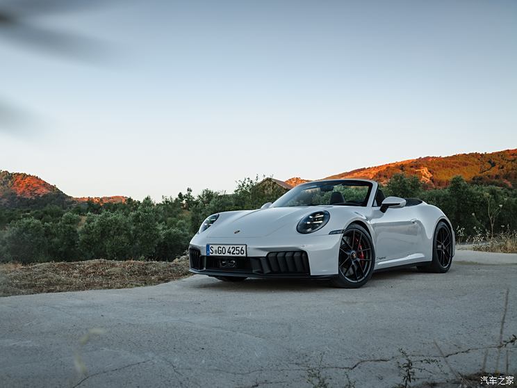 保时捷 保时捷911 2024款 Carrera GTS Cabriolet 3.6T