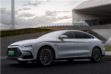 比亚迪汉夺得中大型轿车周销冠：比奥迪A6L、奔驰E卖的都多