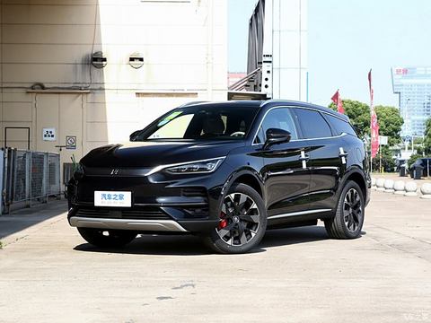 比亚迪 唐新能源 2024款 EV 荣耀版 730KM 尊享型
