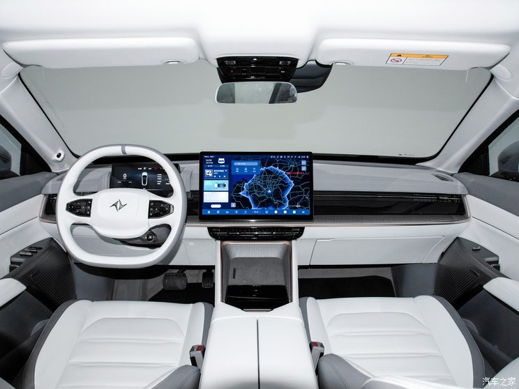 东风乘用车 eπ007 2024款 540四驱Max版 东风乘用车 eπ007 2024款 540四驱Max版