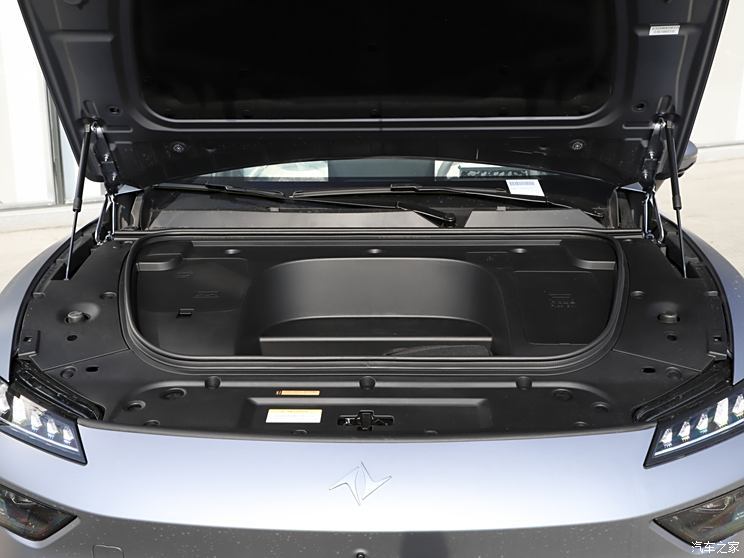 东风乘用车 eπ007 2024款 540四驱Max版 东风乘用车 eπ007 2024款 540四驱Max版