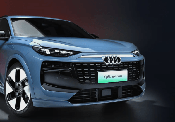 蔚來(lái)ES6同級(jí)！奧迪Q6L e-tron明年上市：續(xù)航700km標(biāo)配800V