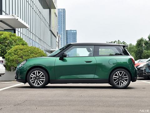 光束汽车 电动MINI COOPER 2024款 COOPER E 经典派