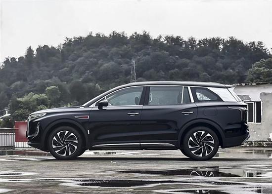 定位中大型SUV 红旗HS7 PHEV即将预售